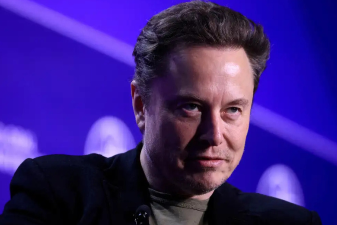 Elon Musk faz oferta bilionária para comprar a OpenAI.